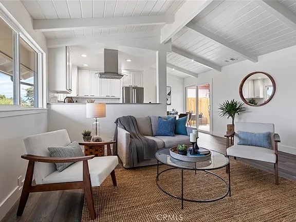 Building Photo - 243 Vista Ct