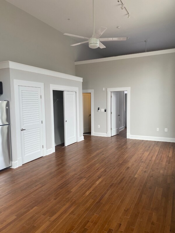 Building Photo - 3100 Greenmount Ave