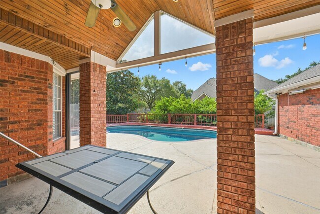 Building Photo - 4003 Bountiful Crest Ln