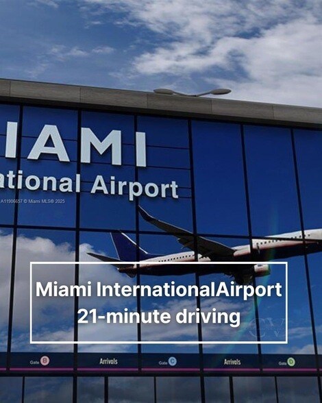 Building Photo - 600 NE 36th St