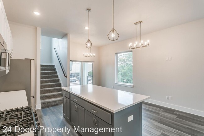 Building Photo - 5 br, 5.5 bath House - 3129 McCart