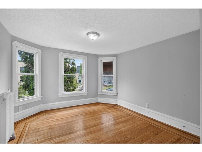 Building Photo - 2630 Blaisdell Ave