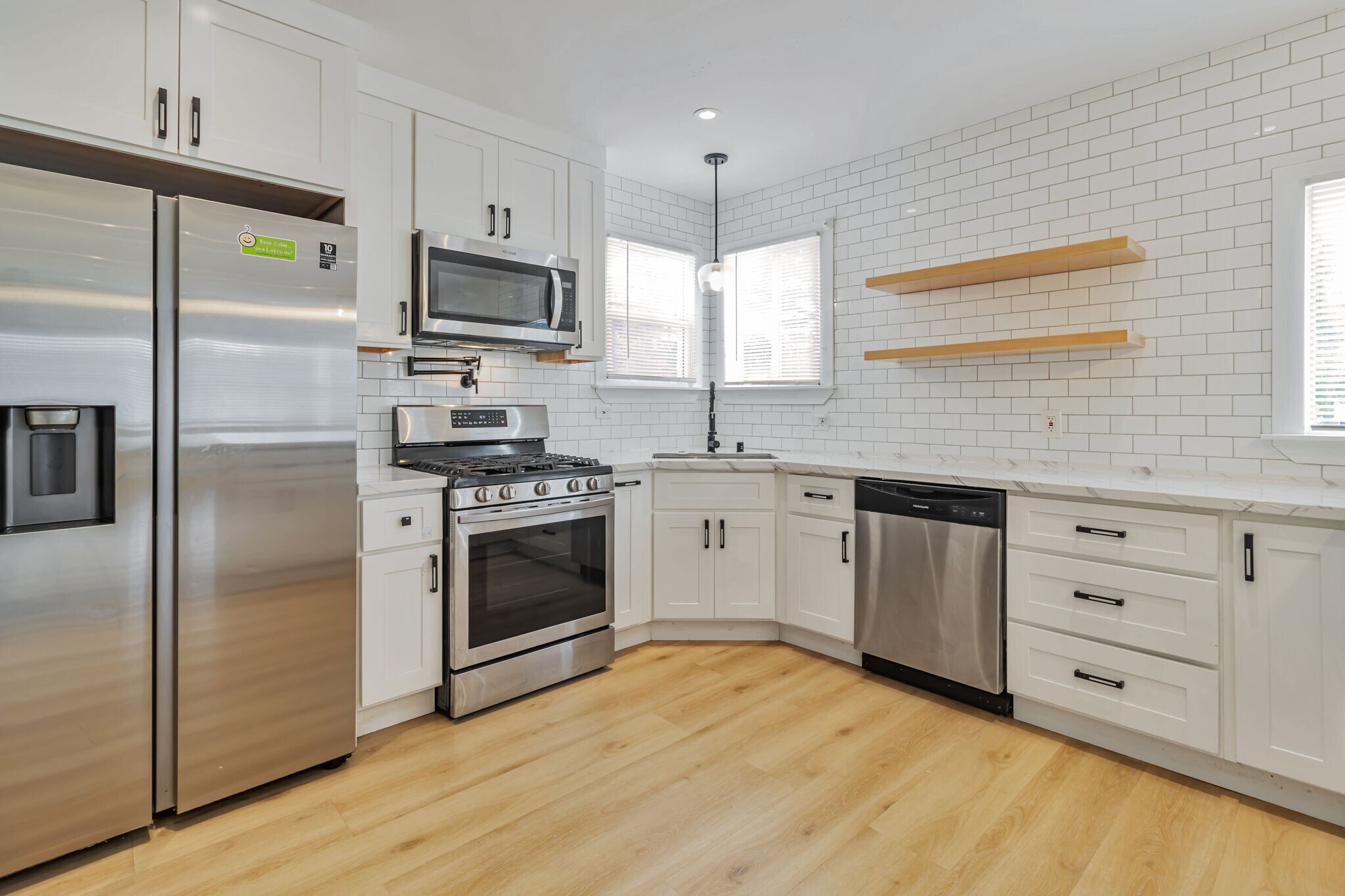 Building Photo - 2075 83rd Ave