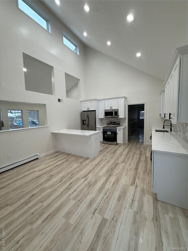 Building Photo - 24 Kimberly Ct