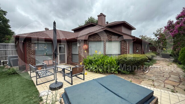 Building Photo - 6708 Roman Ct