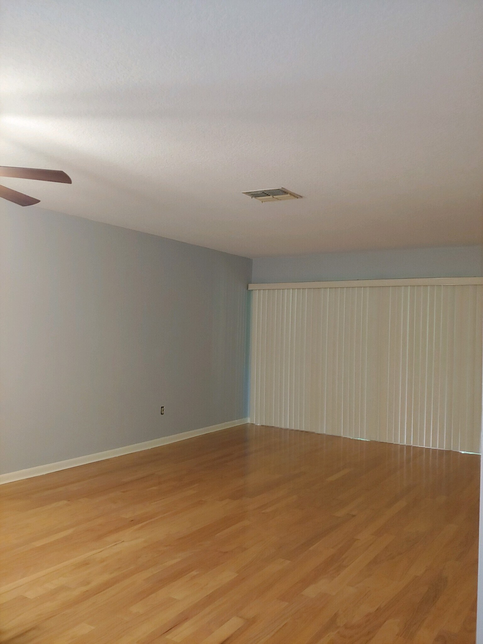 Building Photo - 63 Douglas St