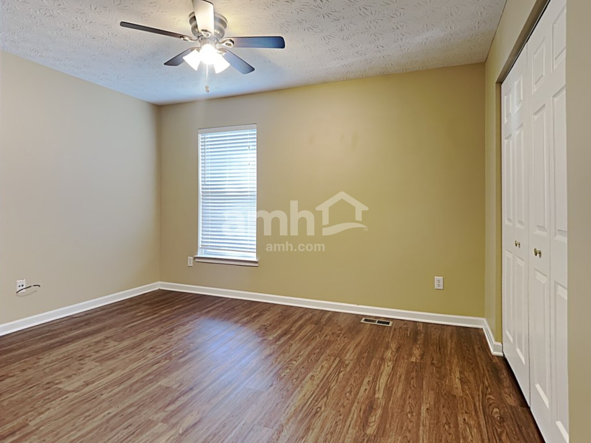 Building Photo - 5117 Rivers Edge Blvd