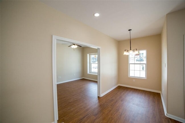 Building Photo - Beautiful 1 Story MOVE IN READY New Construction home in Lake Conroe Village Subdivision. This Go...