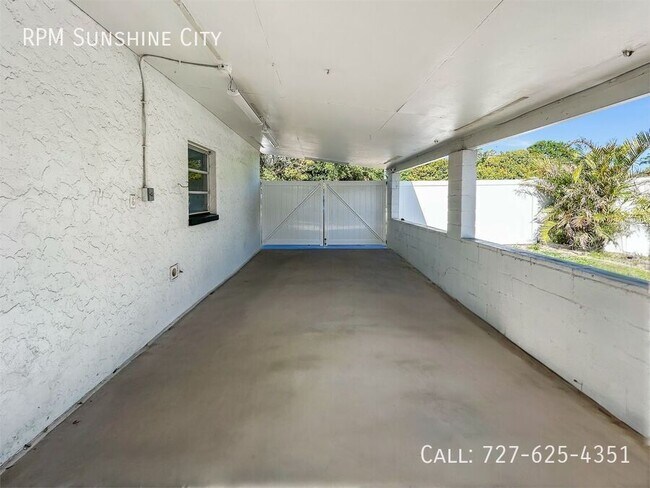 Building Photo - 2801 29th St N