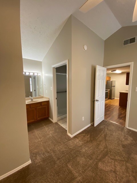 Building Photo - 2933 Billings Way