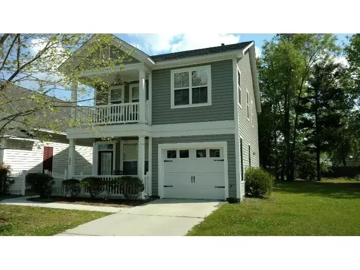 Building Photo - 190 Recess Dr