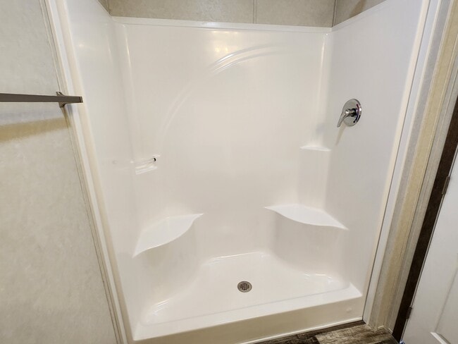 Building Photo - 3430 N Peoria Rd