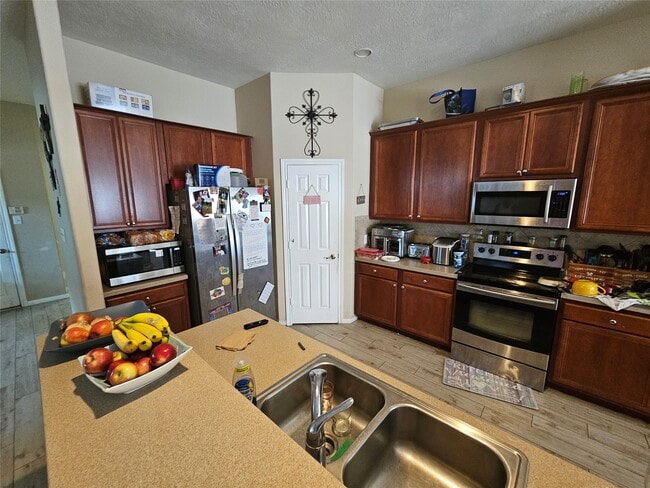 Building Photo - 7107 Ballinger Ridge Ln