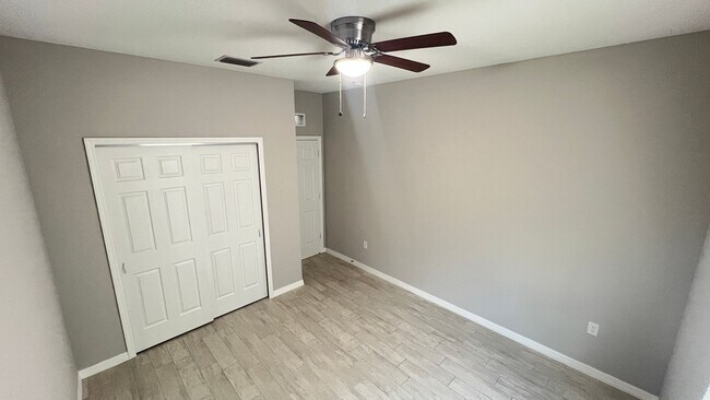 Building Photo - Stunning 3 Bedroom, 2 Bath Home in Palm Bay!