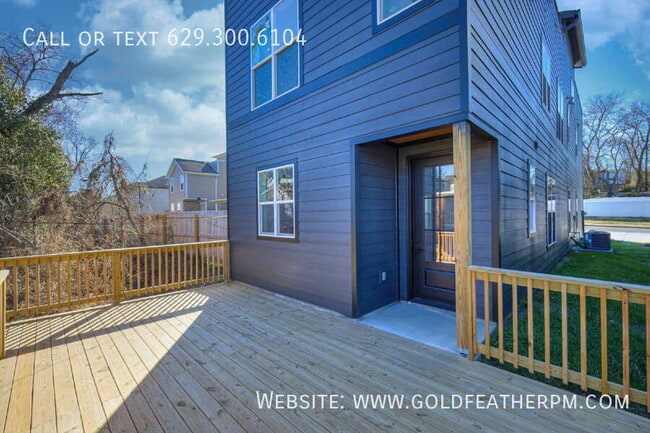 Building Photo - 2144 18th Avenue N