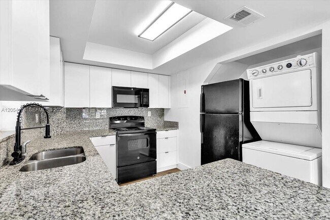 Building Photo - 12370 SW 52nd St