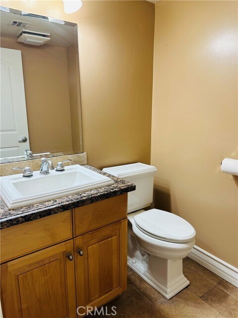 Building Photo - 5555 Carpenter Ave