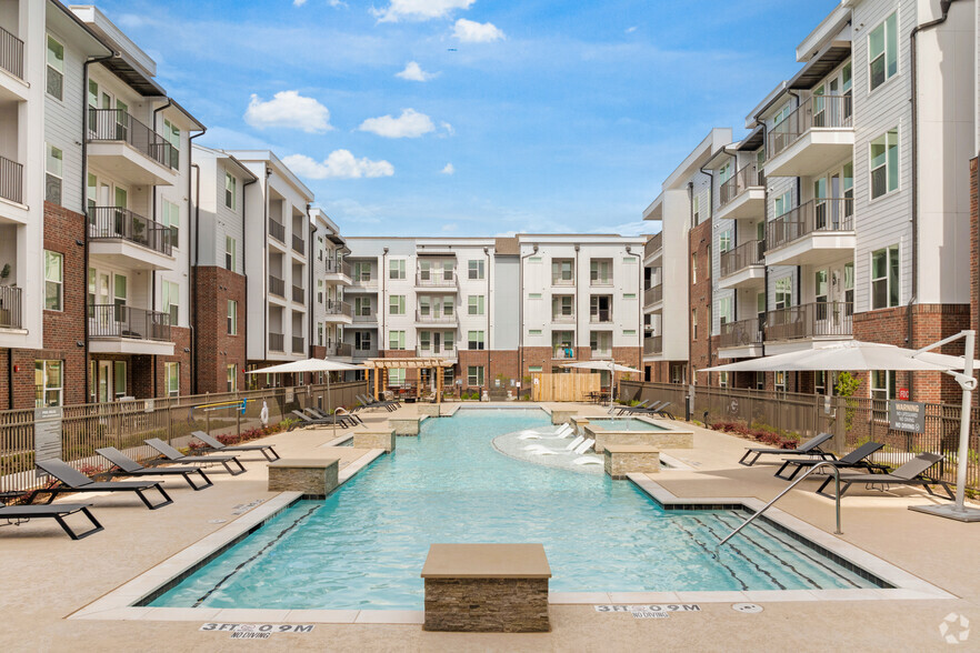 Resort Style Pool - The Village at Waxahachie