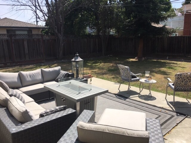 Back Yard 1 - 1051 Mango Ave