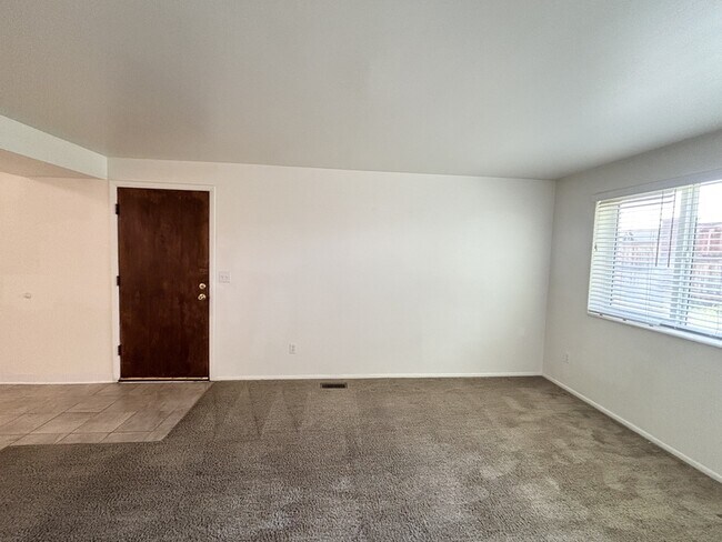 Building Photo - 4768 S Bonair St