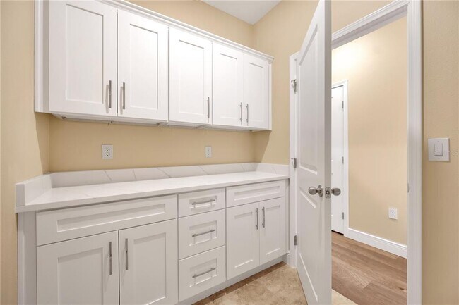 Building Photo - 2132 Keystone Pass Blvd