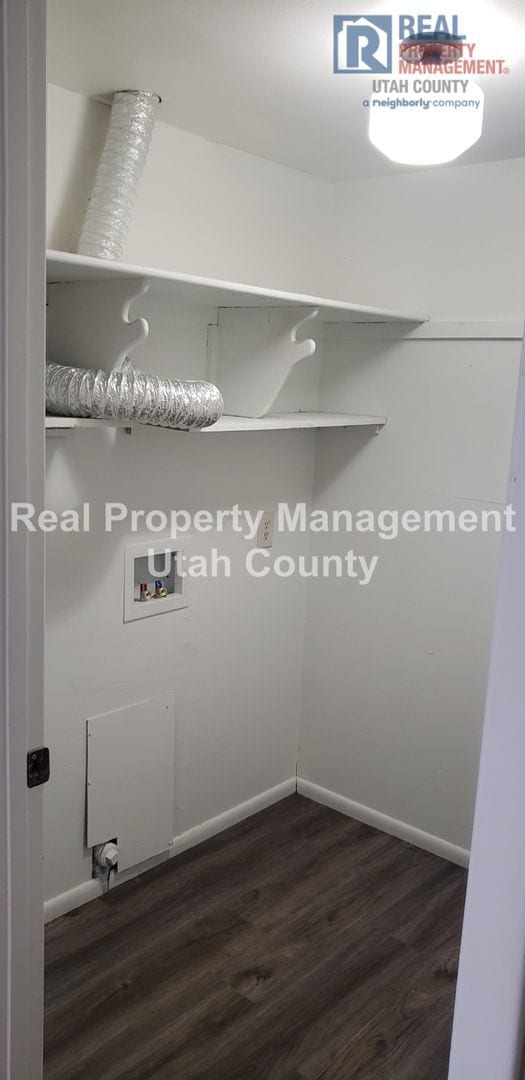 Building Photo - Orem Duplex