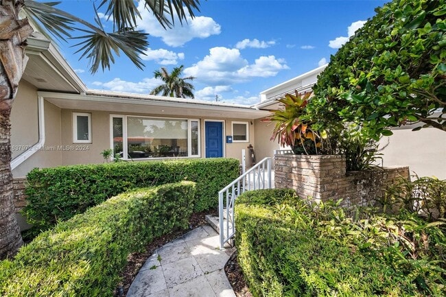 Building Photo - 1250 95th St