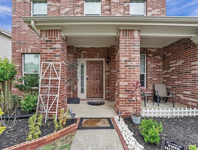 Building Photo - 2806 Crestbrook Bend Ln