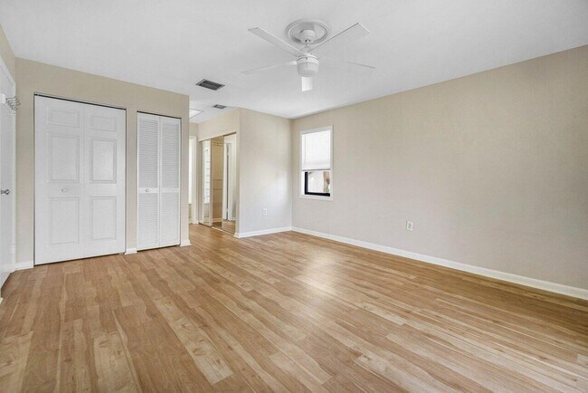 Building Photo - 13135 Chadwick Ct
