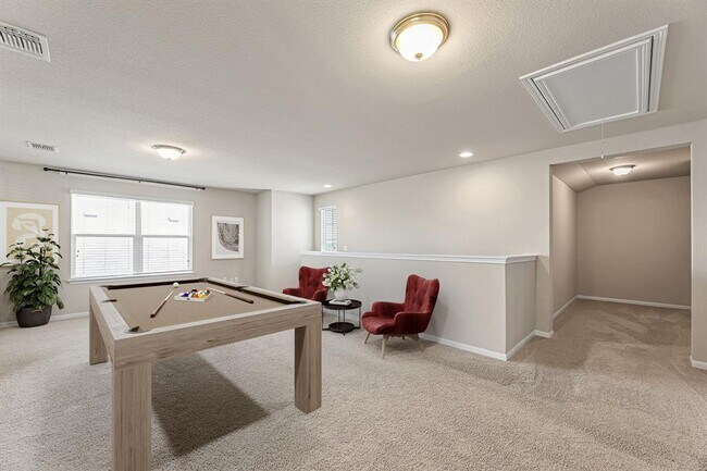 Building Photo - 122 Denton Dr