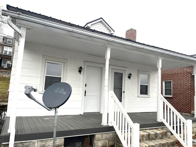 Building Photo - 7325 Molly Pitcher Hwy