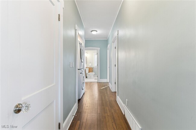 Building Photo - 2728 Euclid Heights Blvd