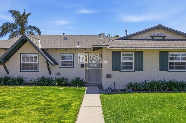 Building Photo - 5082 Edinger Ave