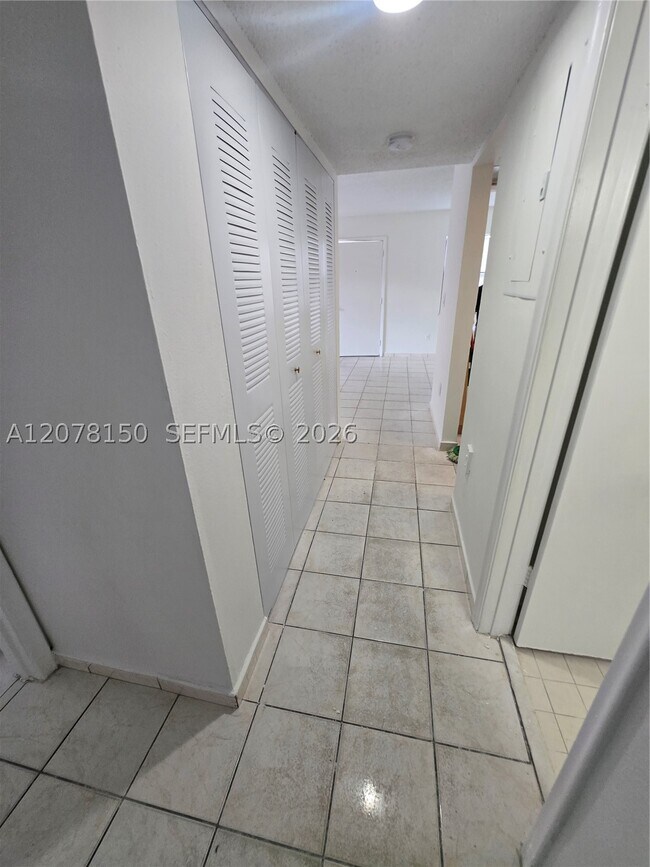 Building Photo - 14835 SW 80th St