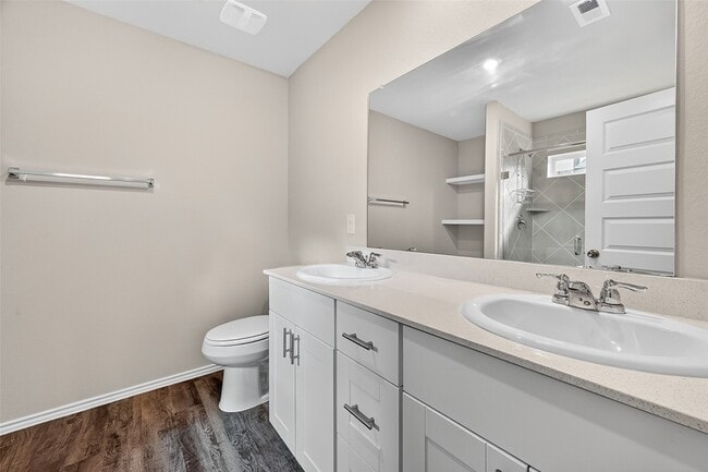 Building Photo - 79 Courageous Side Way