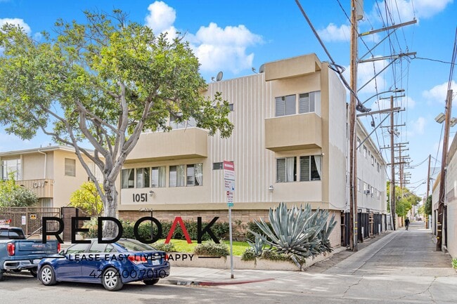 Building Photo - 1051 N Ogden Dr