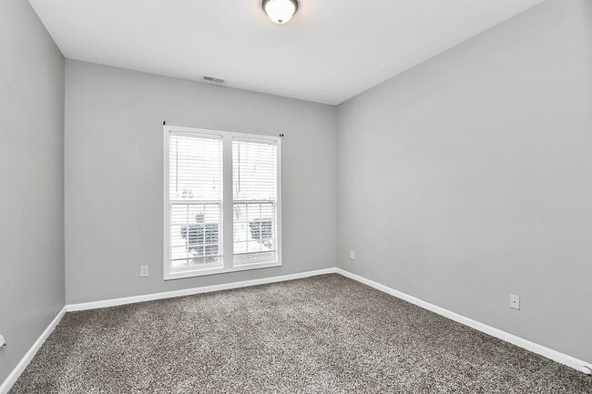 Building Photo - 141 Ross Moore Ave