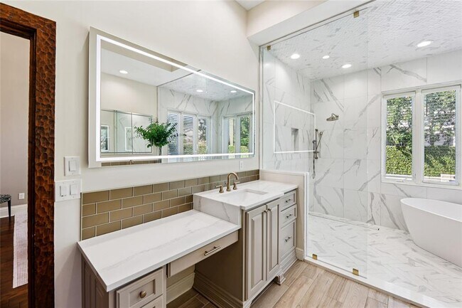 Building Photo - 6132 Payne Stewart Dr