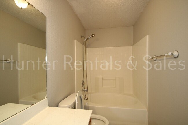 Building Photo - 4307 Frontier Trail
