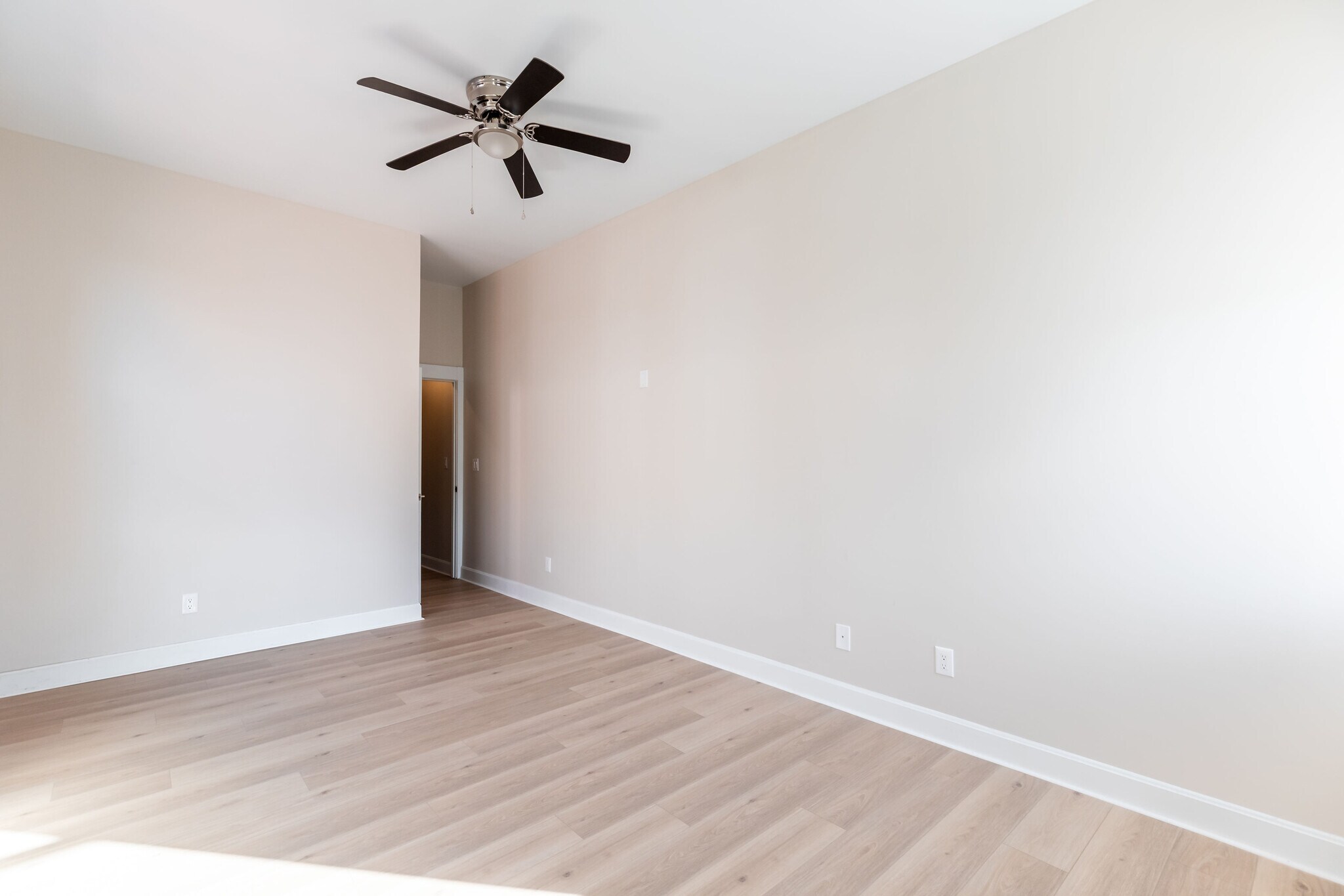 Primary Bedroom - 2141 Freeman Ave