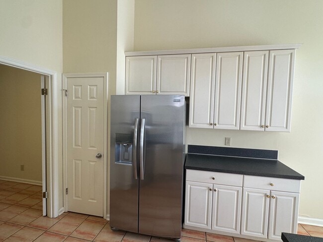 Building Photo - End of Cul-de-sac home