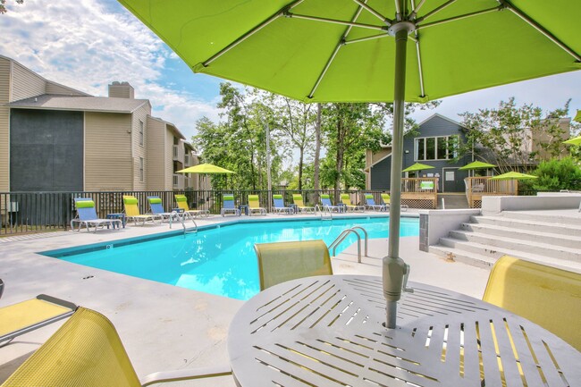 Building Photo - Turtle Creek - Lennox