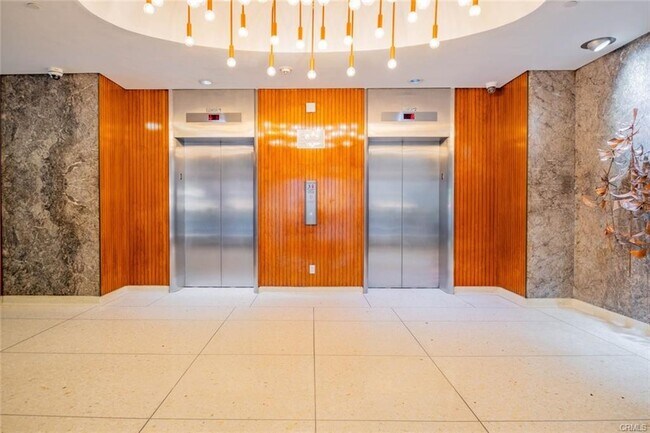 Building Photo - 1155 N Brand Blvd