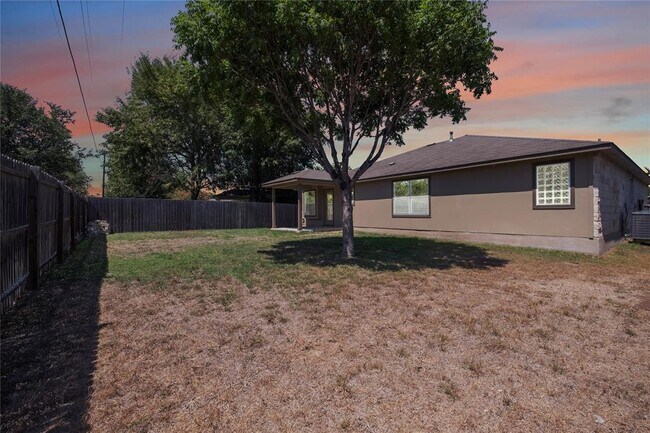 Building Photo - 2328 Pearson Way