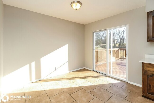 Building Photo - 9109 W 49th St, Merriam, KS 66203