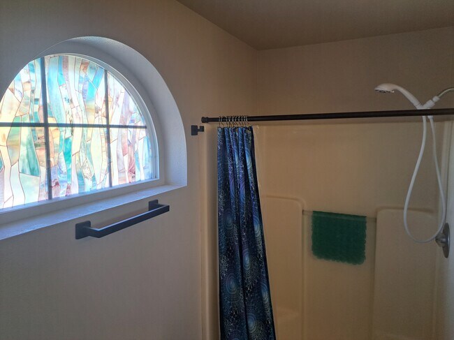 West master bathroom privacy window - 15815 NE 69th St