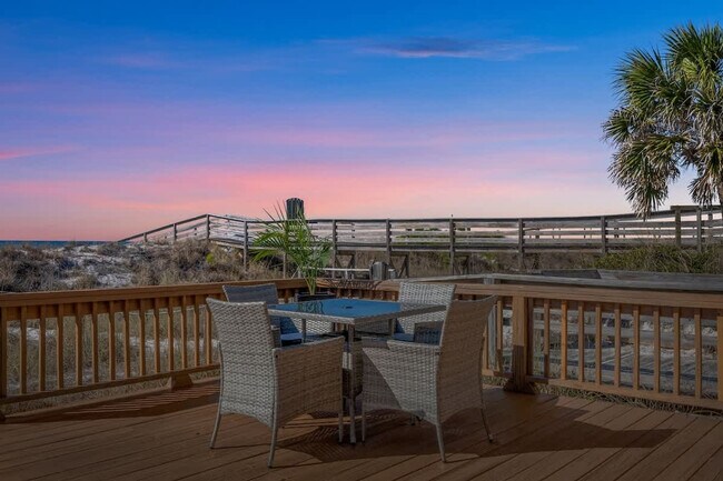 Building Photo - 9618 Beach Blvd