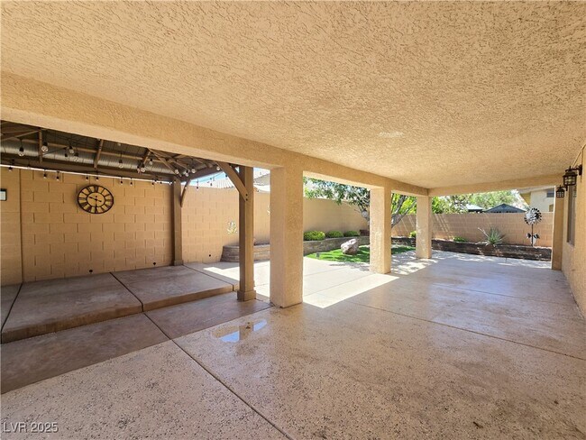 Building Photo - 6301 Heather Creek Pl