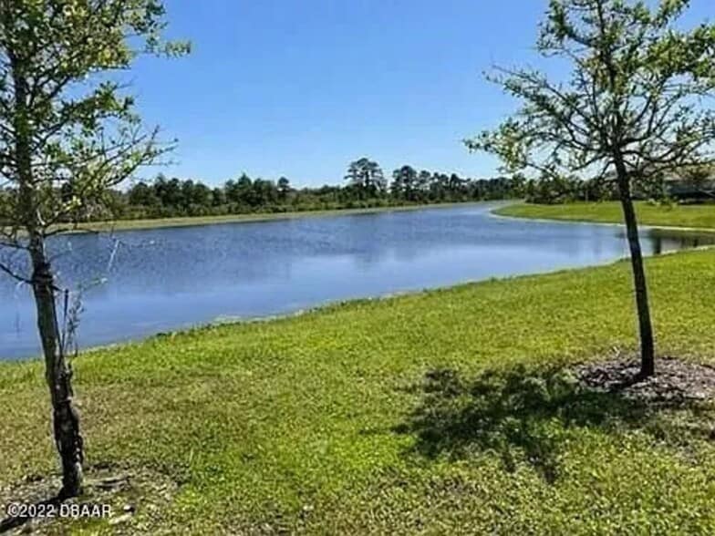 Building Photo - 2814 Blue Shrs Wy