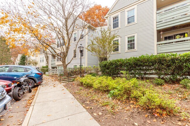 Primary Photo - 2241 Lovedale Ln